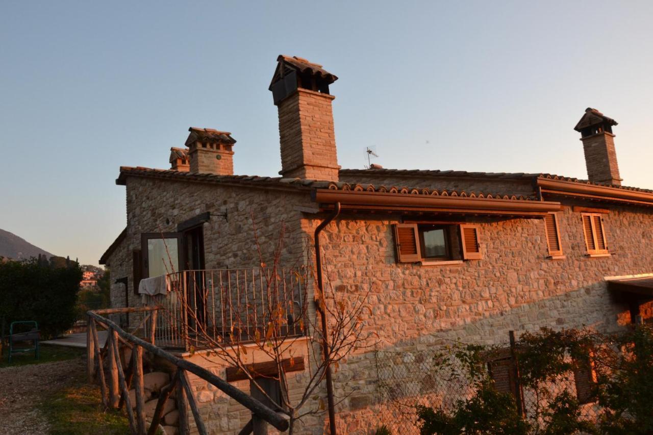 Locazione Turistica Villa Delle Rose Ассизи Экстерьер фото